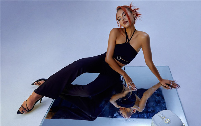 Mai Ngô: 'Tôi chưa từng nghĩ cách chèo kéo đại gia dù cuộc sống như đồ thị hình sin, chạm đáy hết mức' Ảnh 2