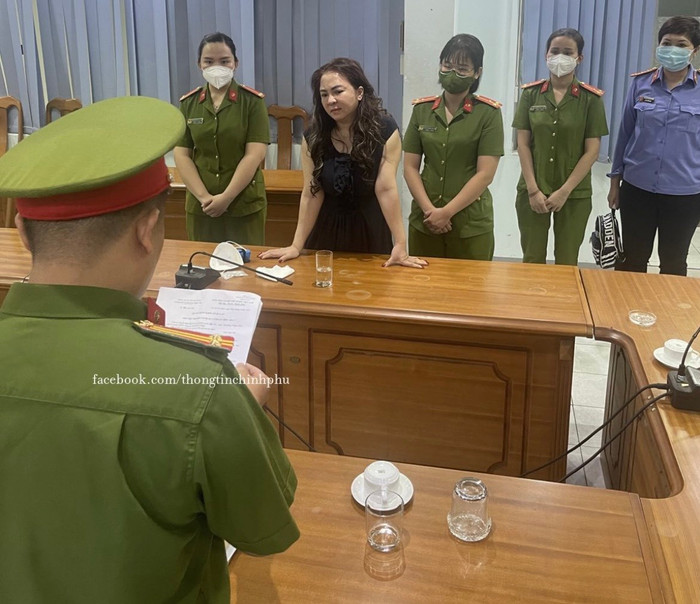 Mặt mộc của CEO Phương Hằng tại cơ quan điều tra: Khác biệt quá nhiều với hình ảnh long lanh thường thấy Ảnh 6