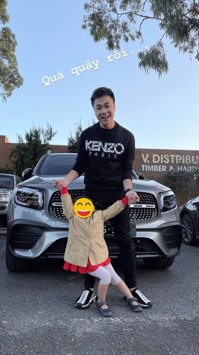 Bạn trai cũ có động thái lạ khi Hòa Minzy lộ ảnh thân mật với trai trẻ Ảnh 4