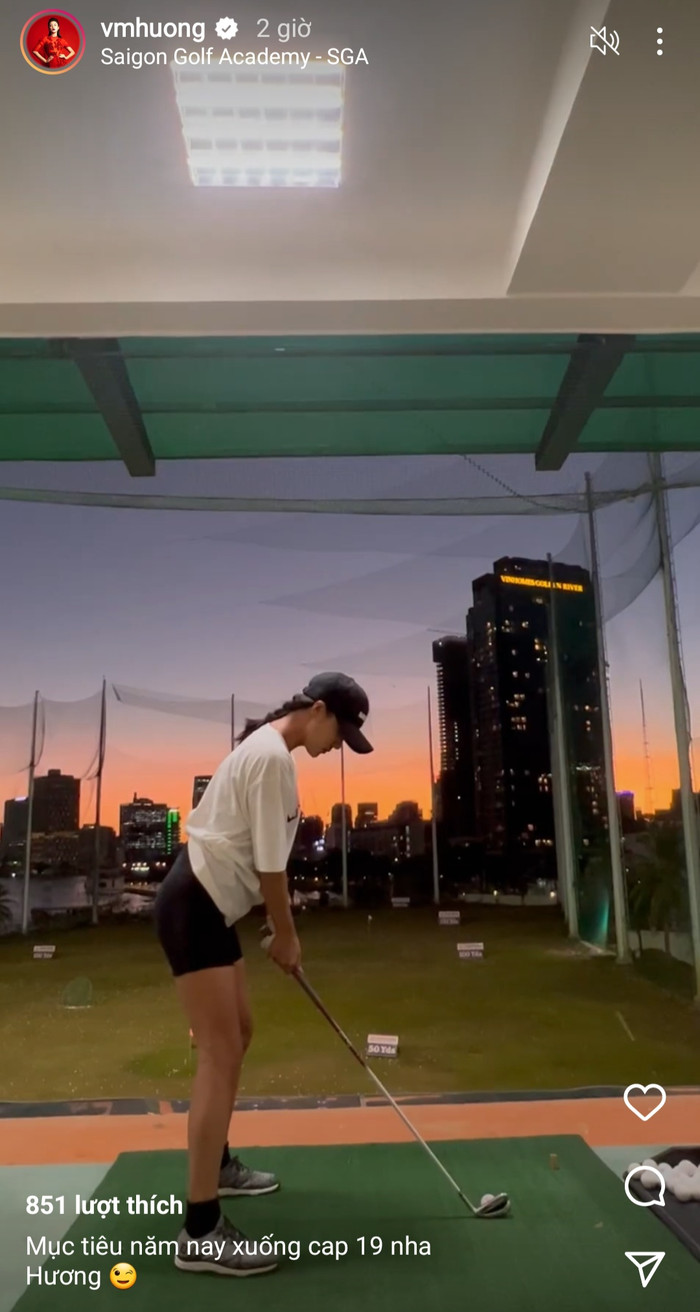 Giữa ồn ào Hiền Hồ 'nương tựa' CEO Hồ Nhân, Văn Mai Hương đăng clip đi đánh golf Ảnh 7