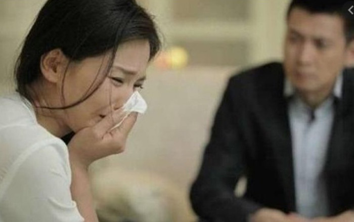 Drama Hiền Hồ và 'anh họ' chưa hạ nhiệt, lại xuất hiện cặp 'thầy trò nương tựa' bị chính thất bóc phốt Ảnh 2