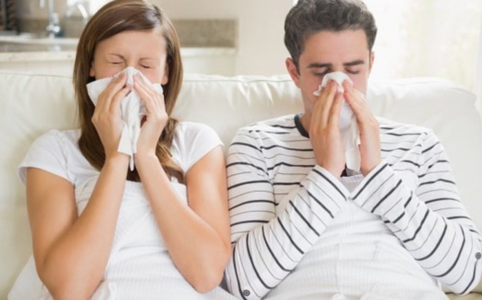 Sau khi khỏi Covid-19 không có triệu chứng, đi chụp phổi thì thấy 'trắng xoá': Chuyên gia lý giải Ảnh 2