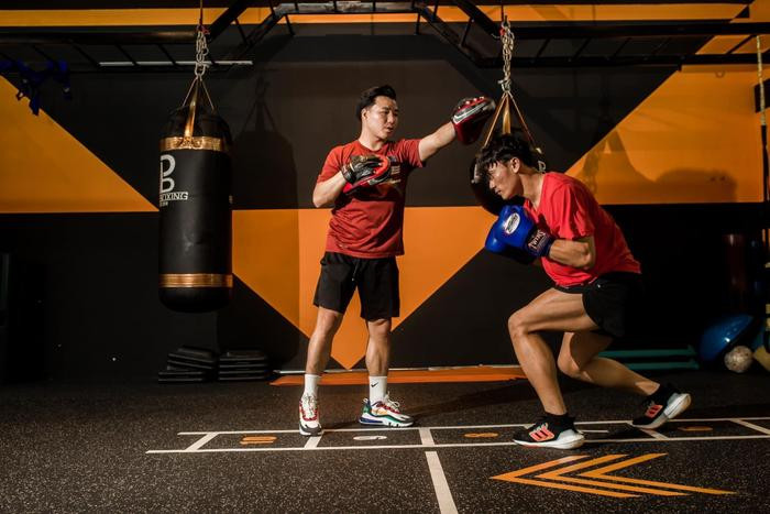 'Bắt trend' sức nóng The Champion, thủ môn Bùi Tiến Dũng học boxing vì quá yêu thích Ảnh 3