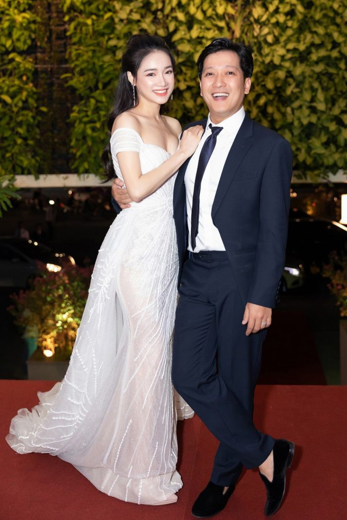 Thêm một mỹ nhân Việt trốn con đi chơi khiến fan ghen tị Ảnh 8