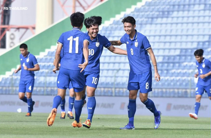 U23 Thái Lan thua U23 Trung Quốc 2-4.