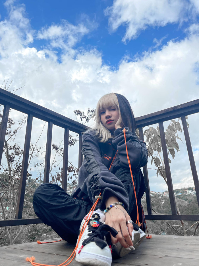 Hot TikToker bức xúc vì liên tục bị gọi là 'Lisa Việt Nam': 'Giờ ai nói giống lại sợ muốn chết' Ảnh 5