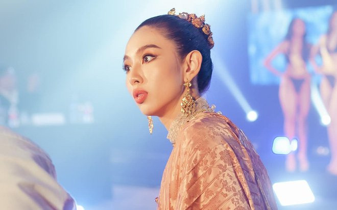 Thùy Tiên bị fan gọi là 'Hoa hậu 1 bản hit' Ảnh 2