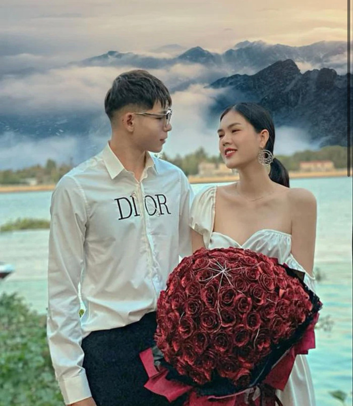 Liễu Quang Vinh và Ngọc Trinh chia tay trong ồn ào.
