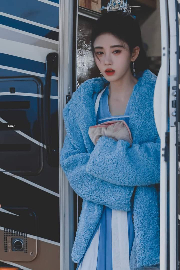 Cúc Tịnh Y bị tố lén làm điều cấm kỵ trong lúc đóng phim khiến đạo diễn Tiên Kiếm Kỳ Hiệp 4 tức giận Ảnh 7