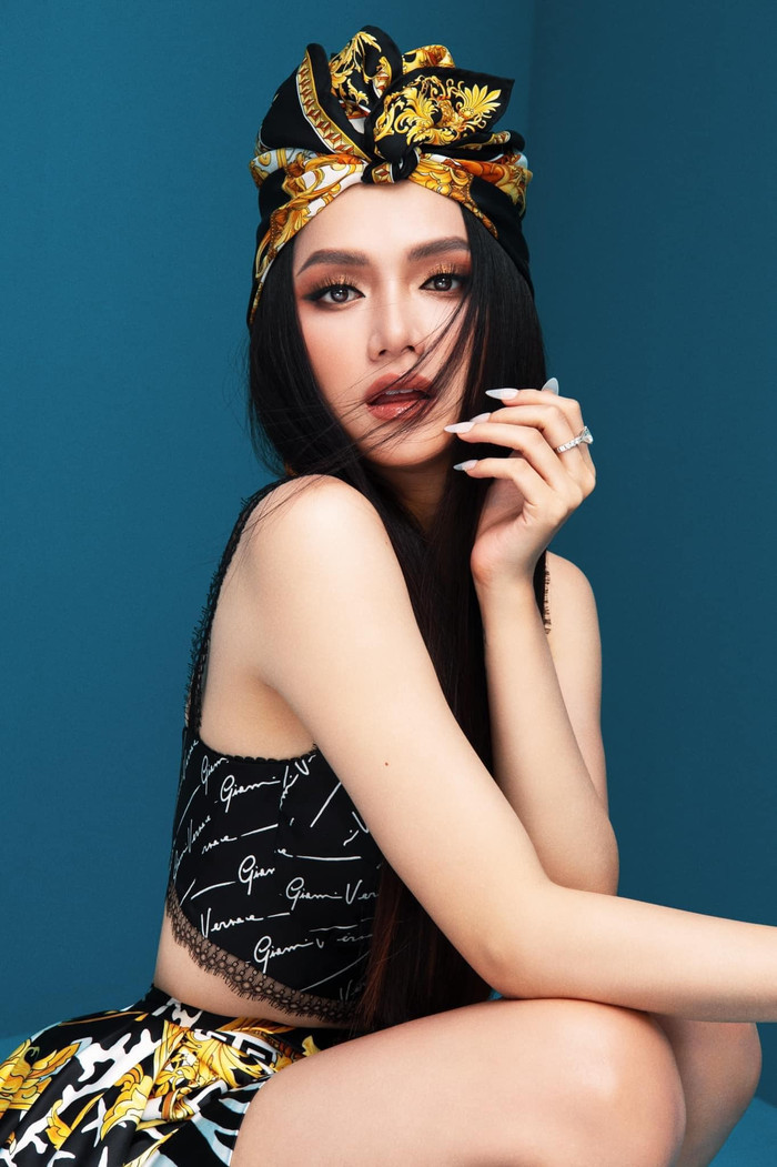 Hương Giang bất ngờ tung MV ADODDA phiên bản 'bất đắc dĩ', không lầy đời không nể Ảnh 4