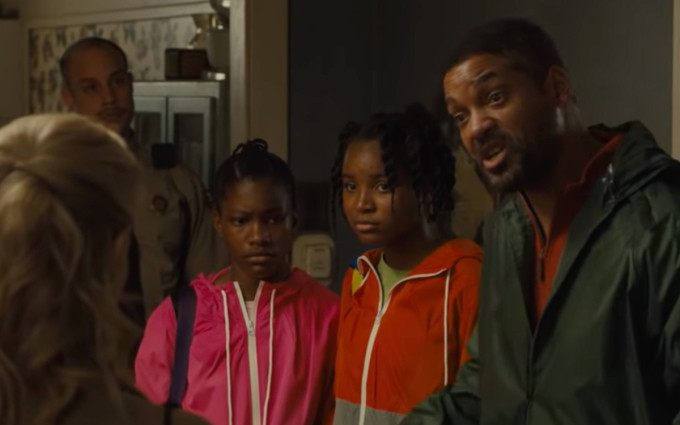 Từ phải qua: Will Smith (trong vai Richard Williams), Saniyya Sidney (Venus Williams) và Demi Singleton (Serena). King Richard do Reinaldo Marcus Green đạo diễn, kịch bản do Zach Baylin đảm nhiệm. Ảnh: Warner Bros. Pictures
