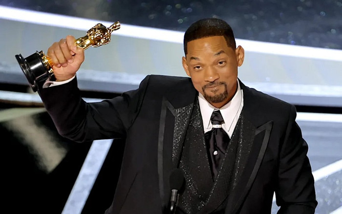 Will Smith công khai xin lỗi sau khi đánh thẳng mặt đồng nghiệp tại Oscar 2022 Ảnh 2