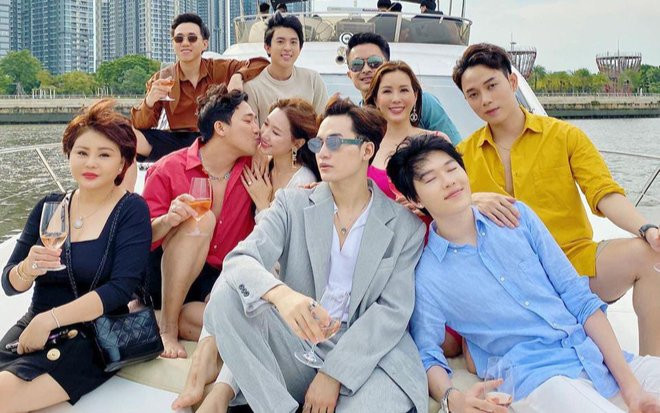 Hội bạn thân 'tình thương mến thương' bậc nhất showbiz Việt Ảnh 2