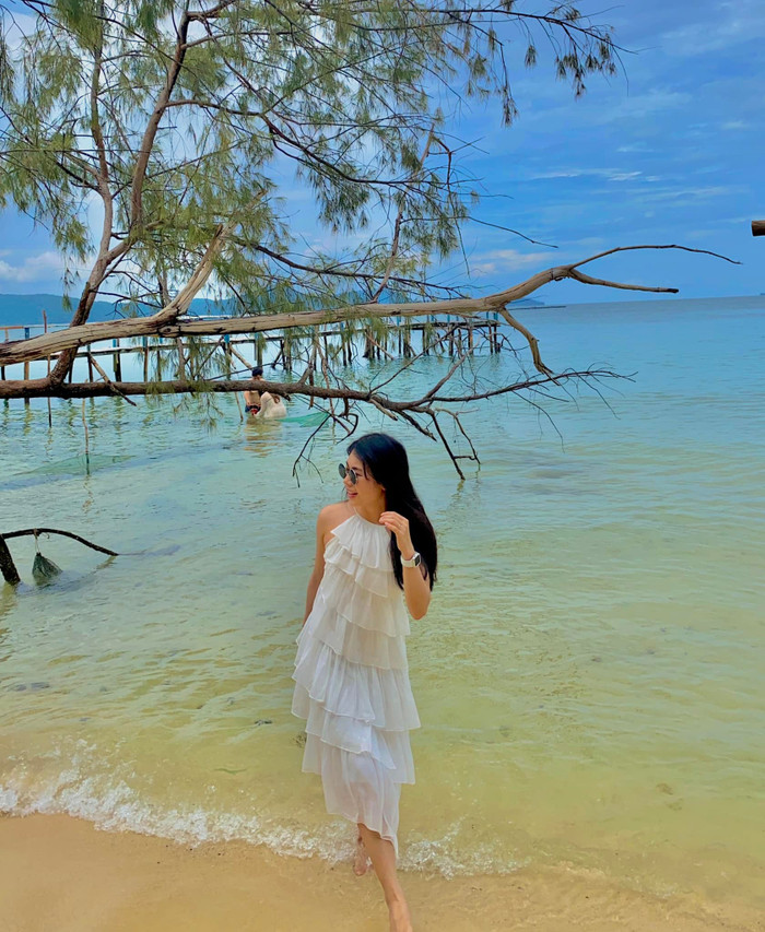 Lượn khắp Phú Quốc chỉ với 4,5 triệu, hotgirl đem về 'rổ' ảnh xinh làm netizen đòi 'xách balo lên và đi' Ảnh 3