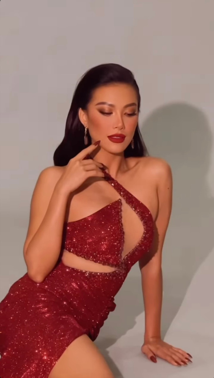 Vẻ đẹp nóng bỏng cùng thần thái tự tin hiện tại, Kim Duyên được dự đoán sẽ làm nên chuyện tại đấu trường quốc tế.