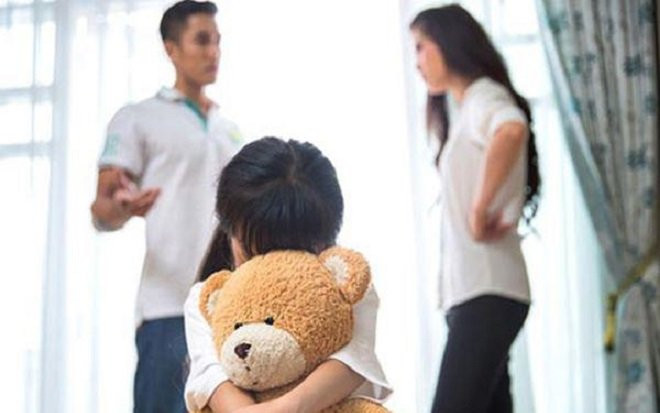Tức sôi máu vì chồng nói con trai không phải con ruột, vợ bất ngờ hạ độc đứa bé 5 tuổi Ảnh 2