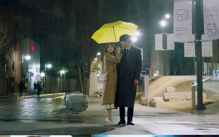 Hẹn Hò Chốn Công Sở: Ahn Hyo Seop xúc động khi biết Kim Se Jeong làm điều đặc biệt này Ảnh 2