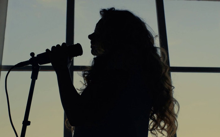 Nữ ca sĩ đình đám công khai chỉ trích mẹ và em gái ruột, người yêu cũ đã chia tay 20 năm cũng bị réo tên Ảnh 2