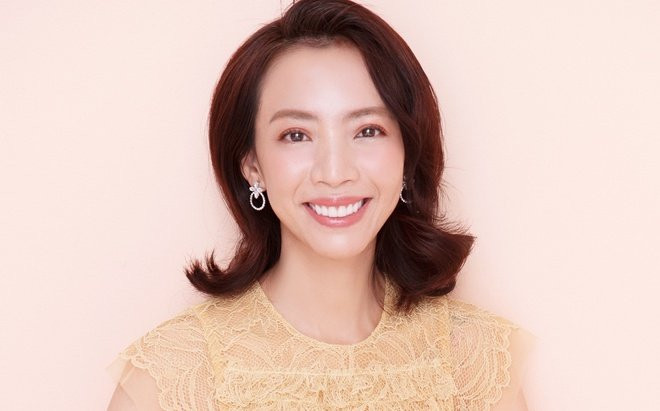 Thu Trang nôn lấy chồng khi xem ảnh cưới đẹp 'phát hờn' của Hyun Bin- Son Ye Jin Ảnh 2