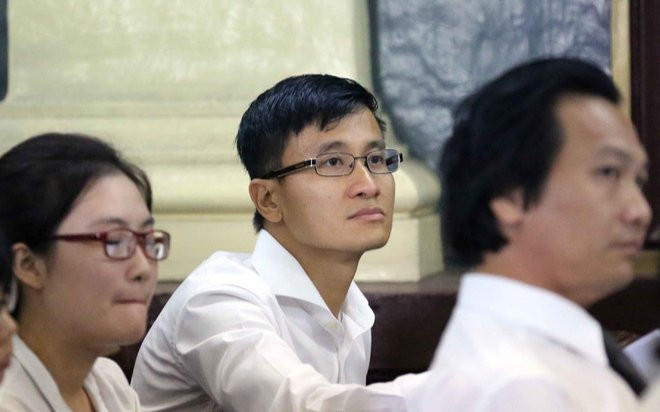 Vợ đại gia Cao Toàn Mỹ là ai, từng nói gì sau vụ kiện 'tình - tiền' của chồng và hoa hậu Phương Nga? Ảnh 2