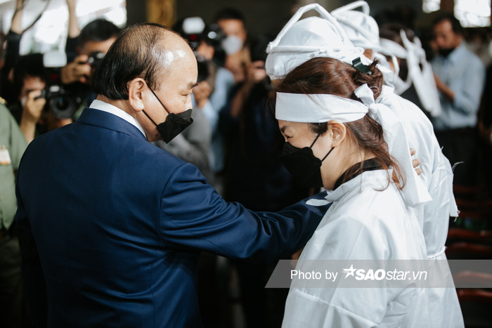 Chủ tịch nước Nguyễn Xuân Phúc gửi lời chia buồn đến gia đình