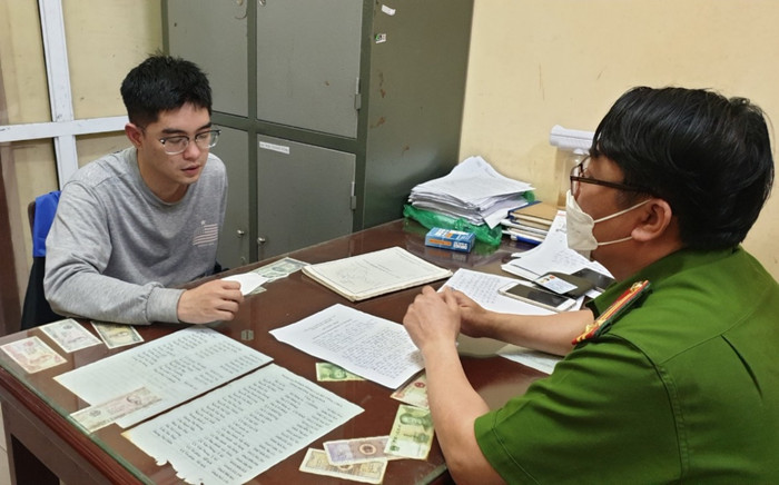 Lời khai thanh niên 9x đổ xăng khắp sàn, doạ châm lửa cướp ngân hàng ở Thái Nguyên Ảnh 2