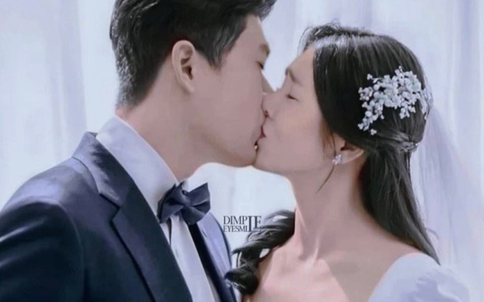 Rò rỉ siêu phẩm bộ ảnh cưới của Hyun Bin - Son Ye Jin: Visual cô dâu chú rể khiến dân tình 'u mê' Ảnh 2