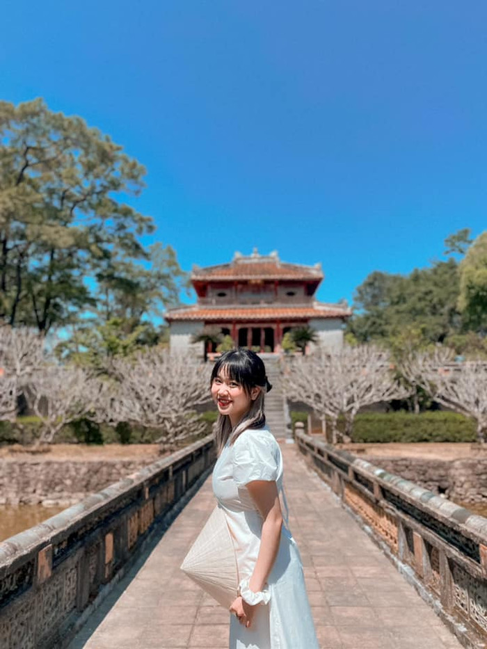 Cô ban Phương Anh đã có chuyến đi Huế 4 ngày 3 đêm cực đáng nhớ.