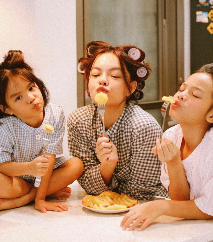 Các con luôn là ưu tiên hàng đầu với nữ ca sĩ.