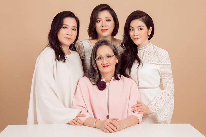 Mỹ nhân Vbiz xuất thân nghèo khó vươn lên thành sao hạng A Ảnh 4