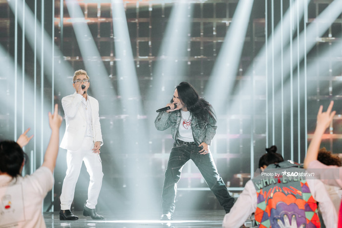 Cùng Hát Lên Nào: 'Học trò' Thanh Hà - Hoài Vũ cùng Tuấn Khanh 'đốt cháy' sân khấu với hit Tìm Lại Ảnh 9