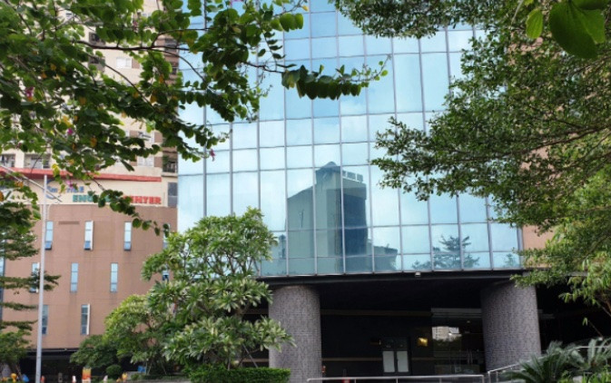 Xúc động những bông cúc trắng, lá thư tay... trên chỗ ngồi của nam sinh lớp 10 tự tử Ảnh 2