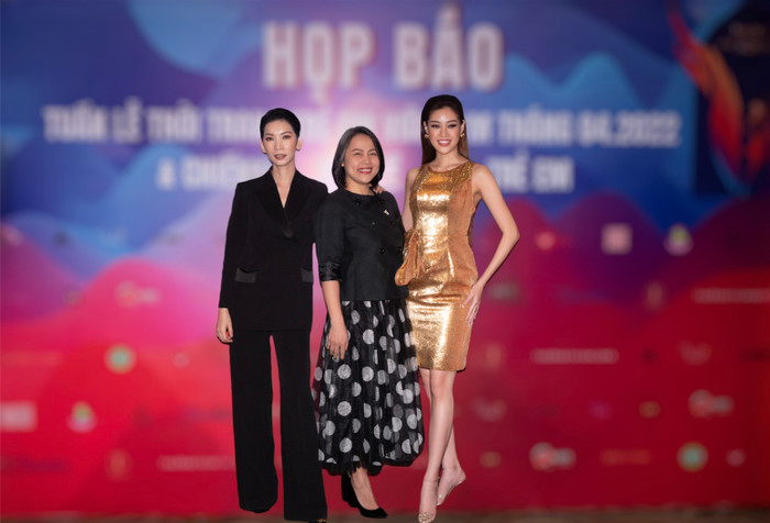 Khánh Vân xuất hiện với vai trò Đại sứ chiến dịch bảo vệ quyền trẻ em và Tuần lễ thời trang trẻ em Việt Nam.