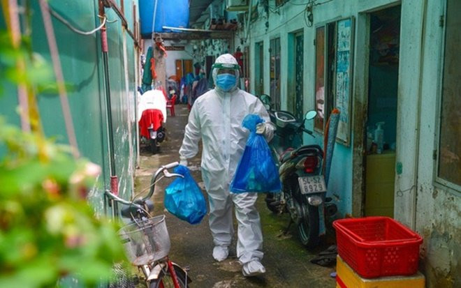 Tin sáng 4-4: Ca COVID-19 Hà Nội còn hơn 19% so với cao điểm; trên 14 tuổi khám bệnh dùng căn cước Ảnh 2