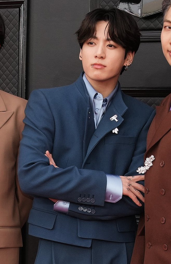 Hậu Covid-19, Jungkook càng được khán giả và giới truyền thông săn đón nồng nhiệt