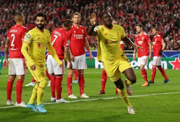 Liverpool đặt một chân vào bán kết Champion League Ảnh 1