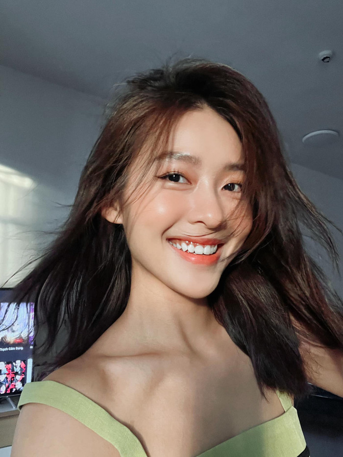 Nụ cười rạng rỡ của nữ diễn viên