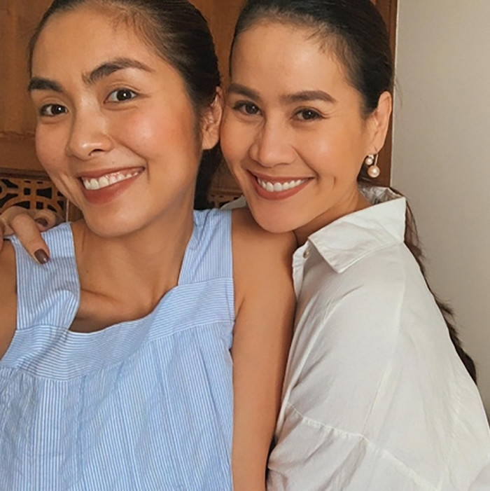Tăng Thanh Hà và Thân Thúy Hà là cặp chị em thân thiết khá nổi tiếng của showbiz Việt.