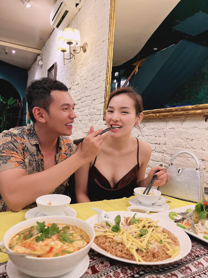 Ông xã tương lai của người đẹp là một người tâm lý, luôn quan tâm và hết mực yêu thương vợ