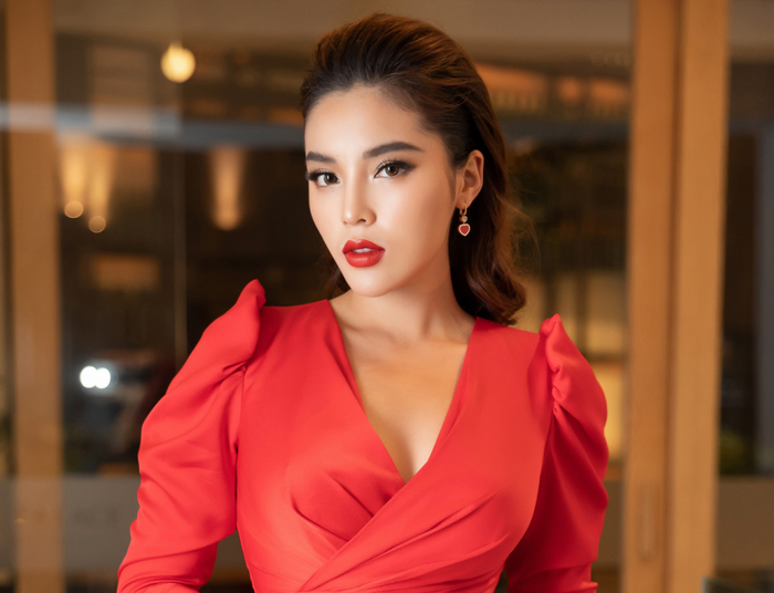 Nét đẹp rạng ngời của hoa hậu Kỳ Duyên.