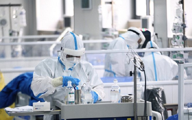 Tin sáng 8-4: Việt Nam vượt 10 triệu ca COVID-19; TP.HCM có chính sách 'giữ chân' y bác sĩ Ảnh 2