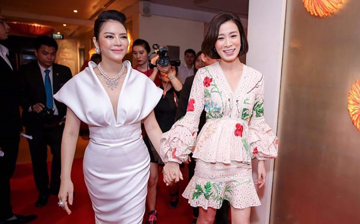 Tình bạn bền chặt của sao Việt và sao quốc tế: Từ siêu mẫu đình đám Thái Lan cho đến ngôi sao đài TVB Ảnh 2