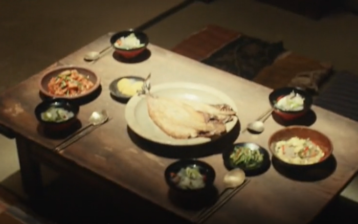 Pachinko: Tình cũ Lee Min Ho rơi nước mắt khi về nhà chồng Ảnh 9