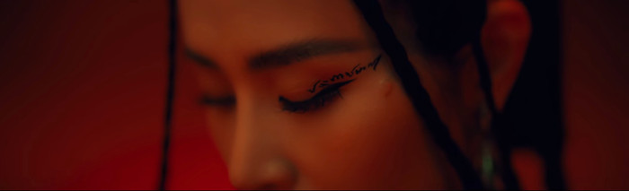 Hình ảnh trong Teaser 20s của Đông Nhi