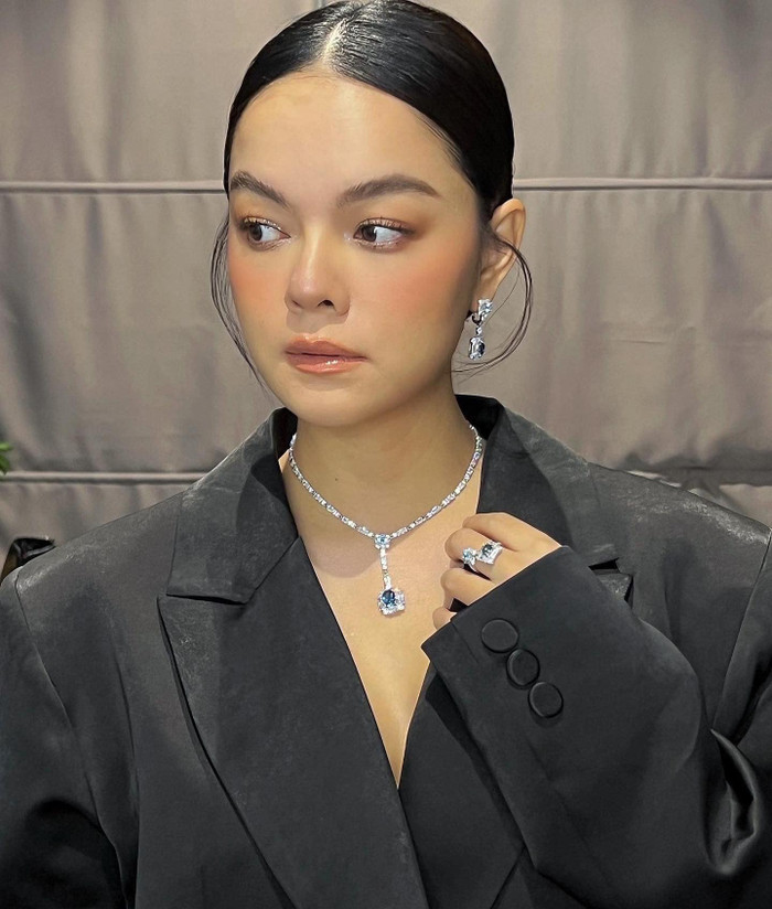 Diện mạo xinh đẹp của bà mẹ 2 con