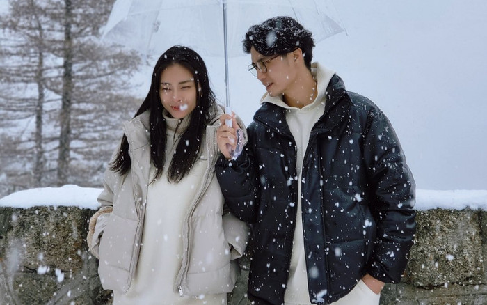 Ngô Thanh Vân hóa thân thành 'nữ chính ngôn tình' bên Huy Trần dưới màn tuyết trắng đầy lãng mạn Ảnh 2