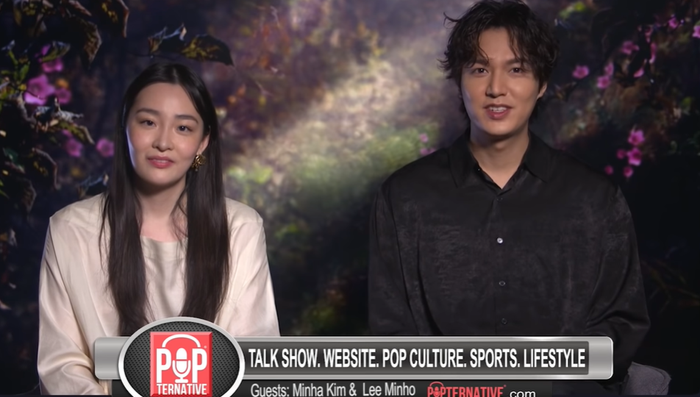 Lee Min Ho bị chê tan nát sau khi nữ chính Pachinko 'bắn' tiếng Anh như gió khi quảng bá phim mới Ảnh 5