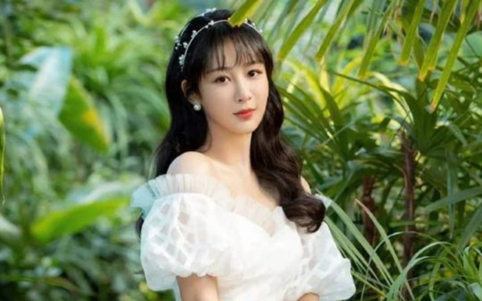 Xu hướng nhận phim của Dương Tử sau Trường Tương Tư: Dễ dãi hơn hay tài nguyên yếu kém? Ảnh 2