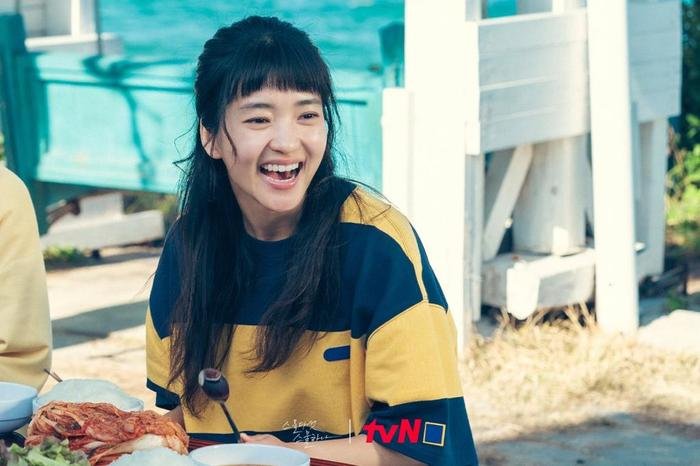 Baeksang 2022: Kim Tae Ri, Han So Hee được đề cử còn Kim Se Jeong lại không, gì kỳ vậy? Ảnh 2