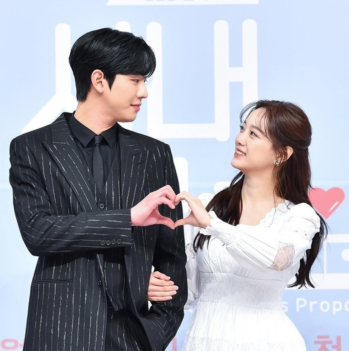 Tương tác của cặp đôi được nhiều khán giả yêu thích.